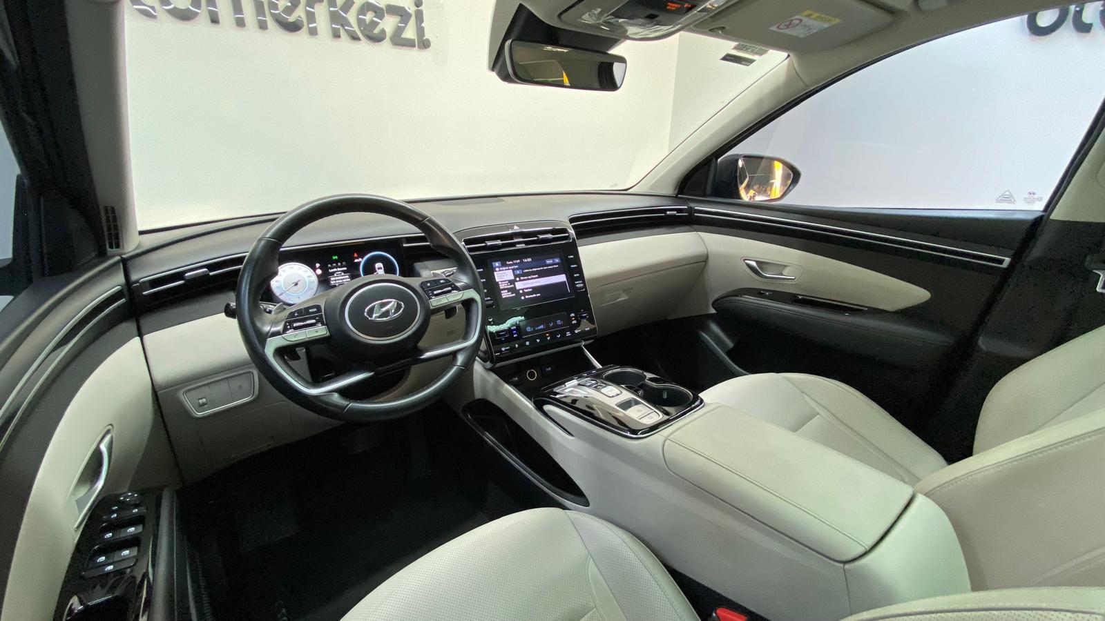 HYUNDAI TUCSON 14